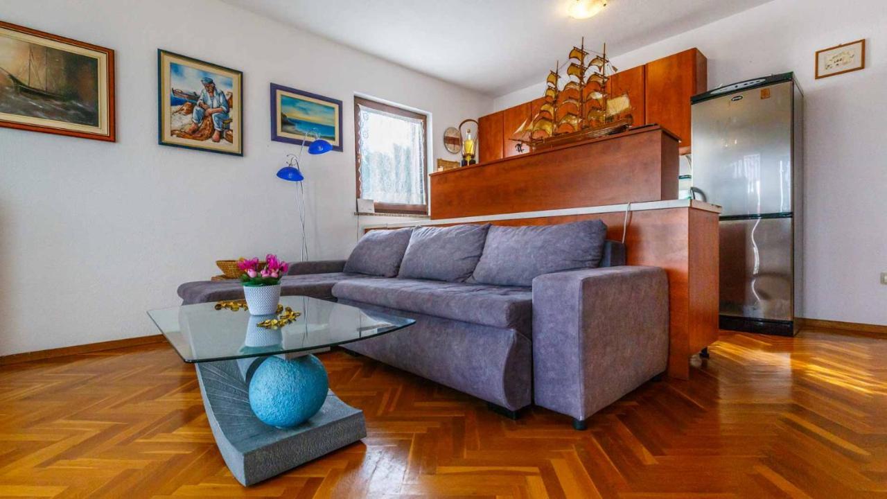 Apartman Mauro Malinska Zewnętrze zdjęcie