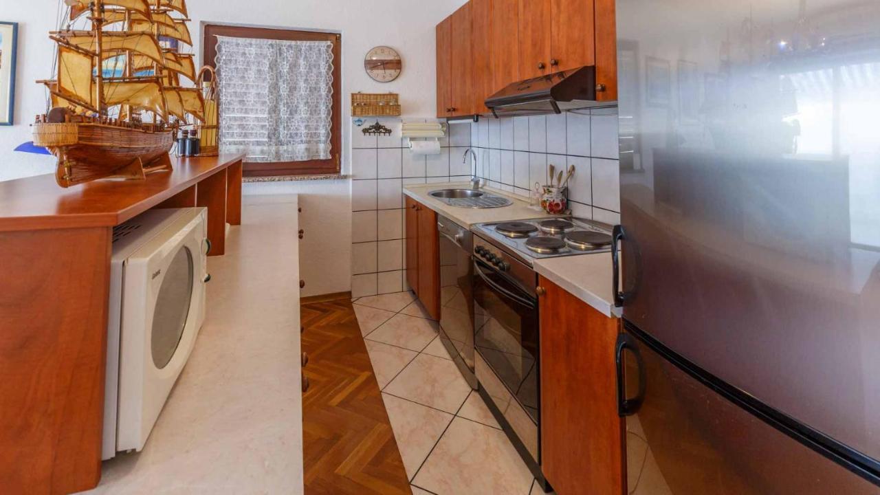 Apartman Mauro Malinska Zewnętrze zdjęcie